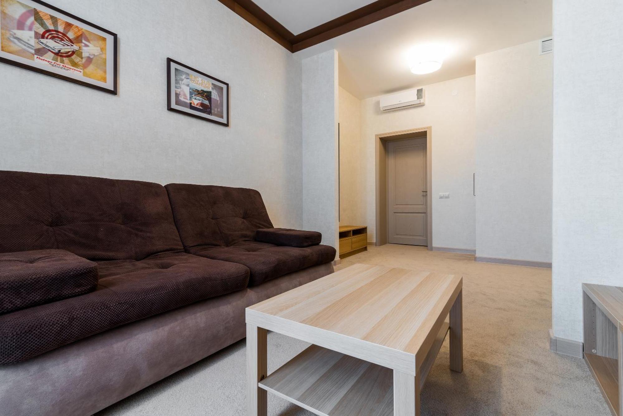 Lacasa Hotel Karagandy エクステリア 写真