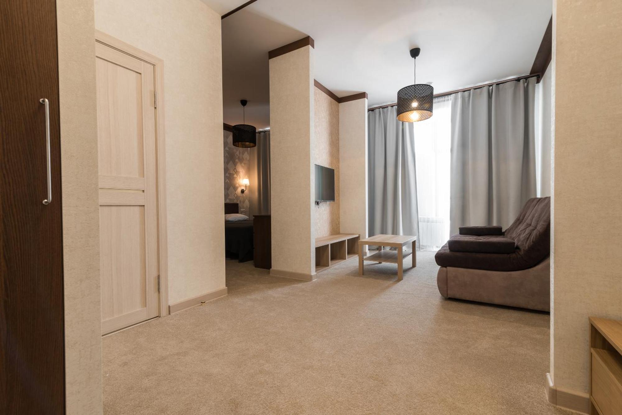 Lacasa Hotel Karagandy エクステリア 写真