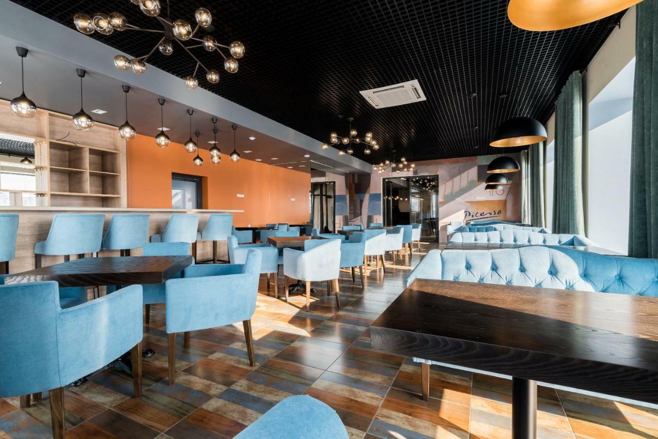 Lacasa Hotel Karagandy エクステリア 写真