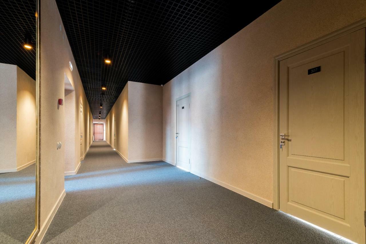 Lacasa Hotel Karagandy エクステリア 写真